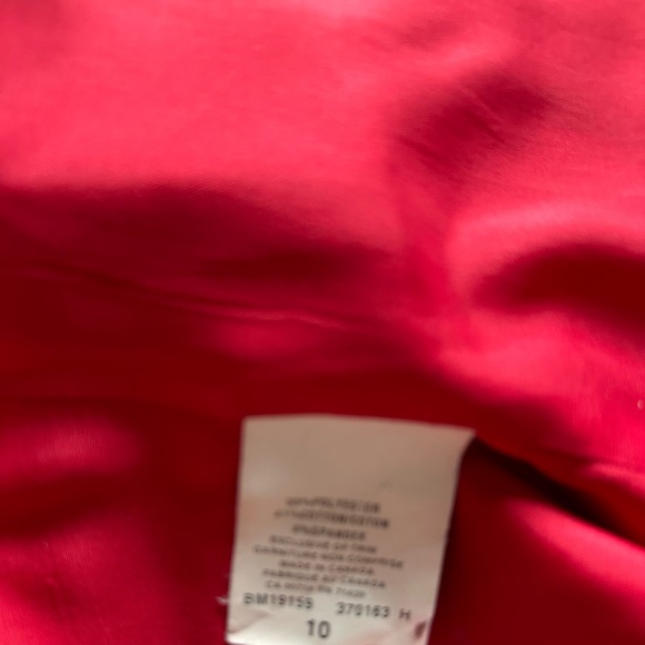 Pillar-box red fully lined jacket. Jax Sport. Size 10. - Picture 6 of 10